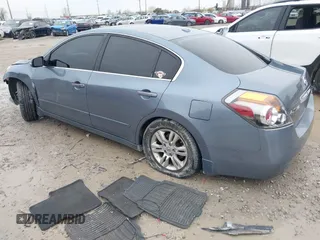 2012 Nissan Altima 2.5 S with VIN 1N4AL2AP3CN404443, listed as a IAAI auction lot 41965031 with 121,613 mi miles. Bid and sale history available at carsss.com. Image 3.