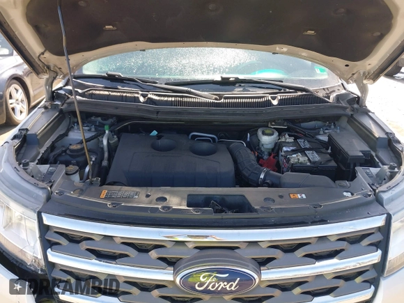 2018 Ford Explorer z VIN 1FM5K8BH0JGC57147, wystawiony jako IAAI lot #41923522 z przebiegiem 115 843 mil mil oraz . Historia ofert i sprzedaży dostępna na DreamBid. Obrazek 10.