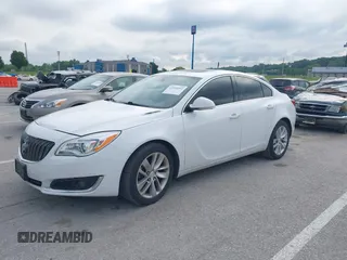 2016 Buick Regal Premium II z VIN 2G4GS5GX0G9182335, wystawiony jako IAAI lot #42356491 z przebiegiem 136 068 mil mil oraz . Historia ofert i sprzedaży dostępna na DreamBid. Obrazek 17.