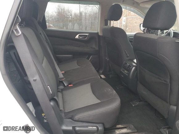 2019 Nissan Pathfinder S with VIN 5N1DR2MN0KC627660, listed as a Copart auction lot 84723444 with 105487 miles and Clean Title. Bid and sale history available at carsss.com. Image 11.
