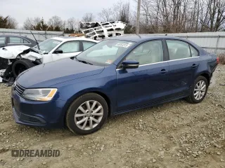 2014 Volkswagen Jetta Sedan SE w/Connectivity/Sunroof PZEV with VIN 3VWD17AJ1EM219422, listed as a Copart auction lot 46353515 with 123,157 mi miles and Salvage Title. Bid and sale history available at carsss.com. Image 1.