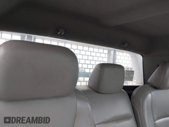 2019 Ford Super Duty F-250 SRW XL with VIN 1FDBF2A69KED44630, listed as a IAAI auction lot 42127168 with 70,738 mi miles. Bid and sale history available at carsss.com. Image 8.