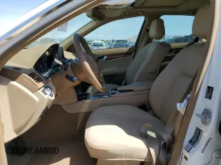 2008 Mercedes-Benz C 300 Sport z VIN WDDGF54X68R013950, wystawiony jako Copart lot #53388265 z przebiegiem 171 032 mil mil oraz Szkoda całkowita • Salvage title. Historia ofert i sprzedaży dostępna na DreamBid. Obrazek 7.