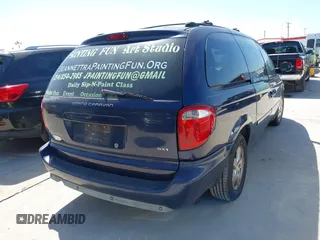 2005 Dodge Caravan SXT with VIN 2D4GP44L55R166164, listed as a IAAI auction lot 42633217 with 168,849 mi miles and . Bid and sale history available at DreamBid. Image 4.