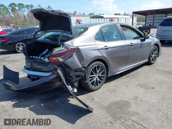 2023 Toyota Camry SE z VIN 4T1G11BK8PU080789, wystawiony jako IAAI lot #41706858 z przebiegiem 48 052 mil mil oraz . Historia ofert i sprzedaży dostępna na DreamBid. Obrazek 4.