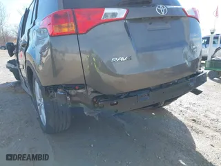 2014 Toyota RAV4 Limited with VIN 2T3DFREV5EW220519, listed as a IAAI auction lot 41808325 with 142,026 mi miles. Bid and sale history available at carsss.com. Image 20.