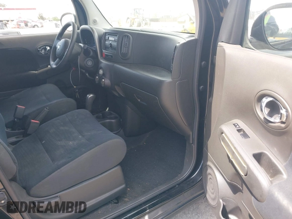 2009 Nissan Cube 1.8 SL with VIN JN8AZ28R09T103136, listed as a IAAI auction lot 42051941 with 266,634 mi miles. Bid and sale history available at carsss.com. Image 5.