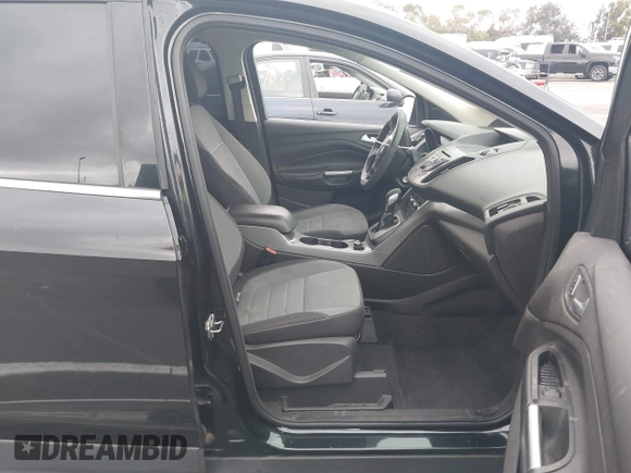 2013 Ford Escape SE with VIN 1FMCU0GX8DUC47099, listed as a IAAI auction lot 42573987 with 142,779 mi miles and . Bid and sale history available at DreamBid. Image 5.