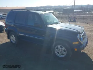 2006 Jeep Liberty Sport with VIN 1J4GL48K26W214748, listed as a IAAI auction lot 41875513 with 105,941 mi miles. Bid and sale history available at carsss.com. Image 1.
