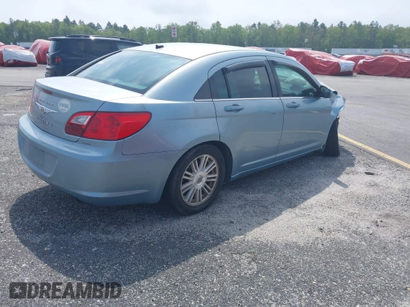 2009 Chrysler Sebring Touring z VIN 1C3LC56B89N517786, wystawiony jako IAAI lot #36918020 z przebiegiem 125 567 mil mil oraz . Historia ofert i sprzedaży dostępna na DreamBid. Obrazek 4.