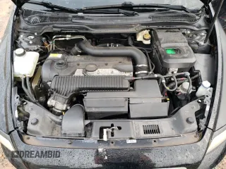 2011 Volvo V50 with VIN YV1672MW5B2603334, listed as a Copart auction lot 72317624 with 88,924 mi miles and Salvage Title. Bid and sale history available at carsss.com. Image 14.