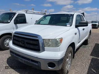 2011 Toyota Tundra with VIN 5TFUY5F1XBX198815, listed as a IAAI auction lot 42571444 with 281,114 mi miles and . Bid and sale history available at DreamBid. Image 35.