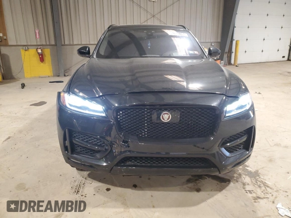 2019 Jaguar F-Pace 30t R-Sport with VIN SADCL2GX8KA605890, listed as a Copart auction lot 51619804 with 39,205 mi miles and Salvage title. Bid and sale history available at DreamBid. Image 5.