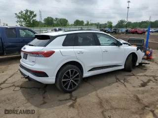 2022 Audi Q4 e-tron Premium Plus with VIN WA1L2BFZ1NP042145, listed as a Copart auction lot 55278564 with 0 mi miles and Salvage Title. Bid and sale history available at carsss.com. Image 3.
