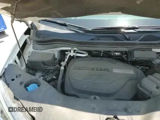 2019 Honda Pilot Touring 7-Passenger z VIN 5FNYF6H68KB074204, wystawiony jako Copart lot #63221895 z przebiegiem 93 687 mil mil oraz Szkoda całkowita • Salvage title. Historia ofert i sprzedaży dostępna na DreamBid. Obrazek 16.