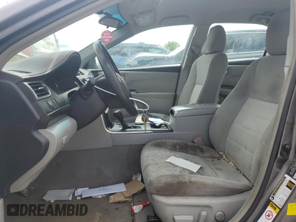 2017 Toyota Camry XLE z VIN 4T1BF1FK0HU298829, wystawiony jako Copart lot #58842085 z przebiegiem 171 569 mil mil oraz Szkoda całkowita • Salvage title. Historia ofert i sprzedaży dostępna na DreamBid. Obrazek 7.