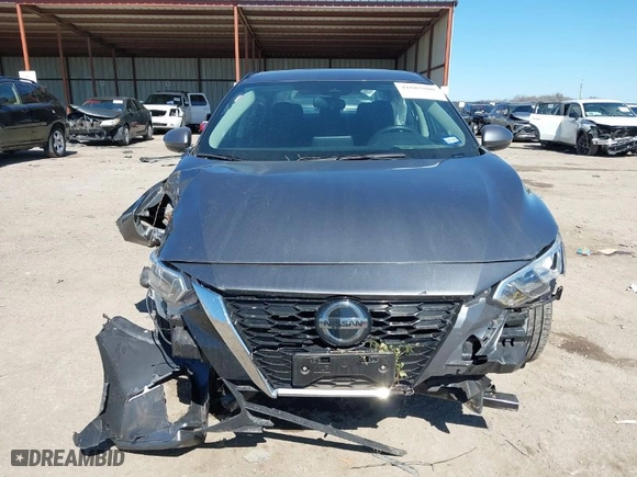 2021 Nissan Sentra SV with VIN 3N1AB8CV6MY218673, listed as a IAAI auction lot 41685800 with 37,500 mi miles. Bid and sale history available at carsss.com. Image 12.