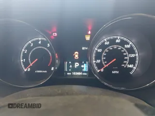 2016 Mitsubishi Outlander ES z VIN JA4AR3AW2GZ049151, wystawiony jako IAAI lot #42465053 z przebiegiem 102 600 mil mil oraz . Historia ofert i sprzedaży dostępna na DreamBid. Obrazek 7.