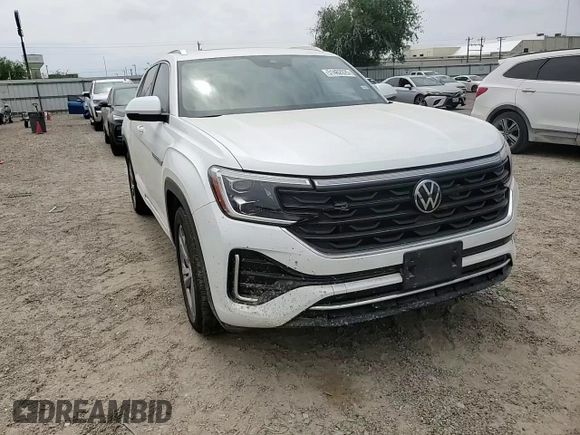 2024 Volkswagen Atlas SEL R-Line with VIN 1V2AE2CA1RC211093, listed as a Copart auction lot 51462025 with 13,844 mi miles and Salvage title. Bid and sale history available at DreamBid. Image 12.