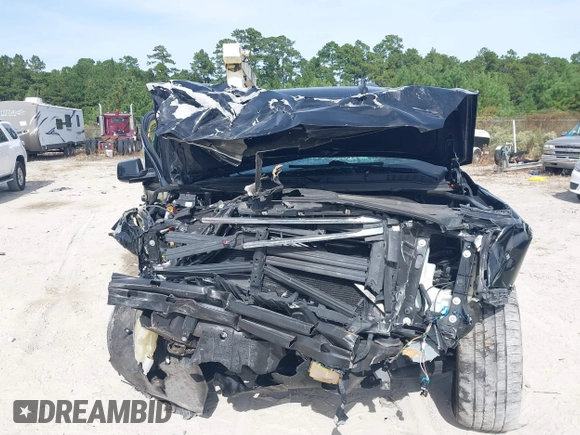 2019 GMC Yukon XL SLT with VIN 1GKS2GKCXKR359166, listed as a IAAI auction lot 40546837 with Not provided miles and . Bid and sale history available at DreamBid. Image 12.