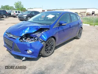 2013 Ford Focus SE с VIN 1FADP3K29DL219935, выставлен на аукционе IAAI как лот 42404029 с пробегом 161 385 миль миль и . История ставок и продаж доступна на DreamBid. Изображение 2.