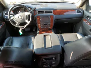 2013 Chevrolet Avalanche LTZ with VIN 3GNTKGE74DG126912, listed as a Copart auction lot 71699854 with Not Provided miles and Salvage Title. Bid and sale history available at DreamBid. Image 8.