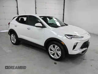 2024 Buick Encore GX Preferred with VIN KL4AMBS21RB129511, listed as a Copart auction lot 61129645 with 16,613 mi miles and Clean title. Bid and sale history available at DreamBid. Image 4.