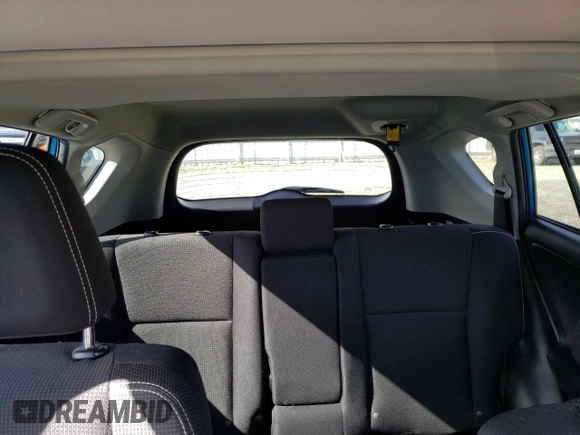 2018 Toyota RAV4 XLE with VIN 2T3RFREV3JW752934, listed as a Copart auction lot 48942015 with 74,182 mi miles and Salvage Title. Bid and sale history available at DreamBid. Image 10.