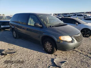 2006 Chrysler Town & Country LWB LX with VIN 2A4GP44R66R731261, listed as a Copart auction lot 74000814 with 161,014 mi miles and Salvage Title. Bid and sale history available at carsss.com. Image 4.