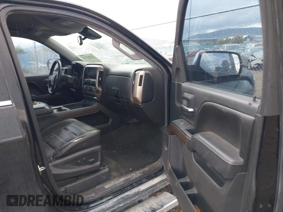 2017 GMC Sierra 1500 Denali z VIN 3GTU2PEJXHG304823, wystawiony jako IAAI lot #42293712 z przebiegiem 185 809 mil mil oraz . Historia ofert i sprzedaży dostępna na DreamBid. Obrazek 5.