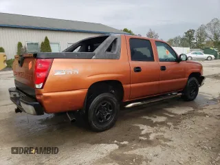 2004 Chevrolet Avalanche Z66 with VIN 3GNEC12T44G337905, listed as a Copart auction lot 71874904 with 264,570 mi miles and Non Repairable. Bid and sale history available at carsss.com. Image 3.