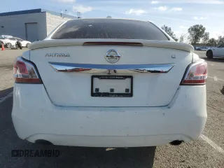 2015 Nissan Altima 2.5 with VIN 1N4AL3AP3FN392921, listed as a Copart auction lot 47832595 with Not provided miles and Salvage title. Bid and sale history available at DreamBid. Image 6.