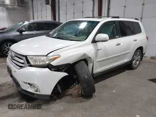 2013 Toyota Highlander Limited with VIN 5TDDK3EH6DS251104, listed as a IAAI auction lot 42605817 with 131,720 mi miles and . Bid and sale history available at DreamBid. Image 17.