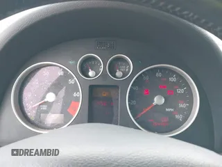 2001 Audi TT z VIN TRUTX28N211021728, wystawiony jako IAAI lot #42357116 z przebiegiem 154 454 mil mil oraz . Historia ofert i sprzedaży dostępna na DreamBid. Obrazek 7.