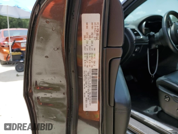 2018 Jeep Grand Cherokee Limited z VIN 1C4RJEBG9JC159384, wystawiony jako Copart lot #59882585 z przebiegiem 130 089 mil mil oraz Szkoda całkowita • Salvage title. Historia ofert i sprzedaży dostępna na DreamBid. Obrazek 14.
