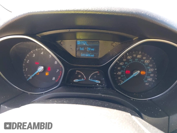 2012 Ford Focus SE with VIN 1FAHP3F23CL287402, listed as a IAAI auction lot 41814364 with 181,686 mi miles. Bid and sale history available at carsss.com. Image 7.