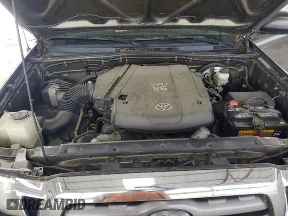2009 Toyota Tacoma PreRunner with VIN 3TMKU72N89M021378, listed as a Copart auction lot 57142405 with 199,745 mi miles and Salvage title. Bid and sale history available at DreamBid. Image 11.