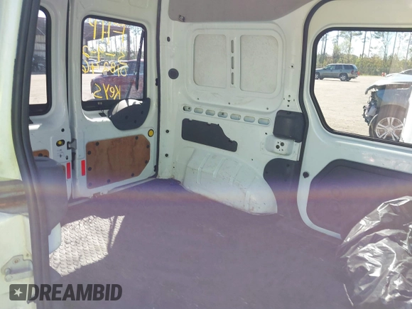 2010 Ford Transit Connect XLT z VIN NM0LS6BNXAT018246, wystawiony jako IAAI lot #41843335 z przebiegiem 43 052 mil mil oraz . Historia ofert i sprzedaży dostępna na DreamBid. Obrazek 8.