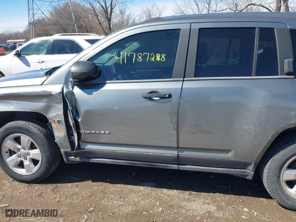 2014 Jeep Compass Sport with VIN 1C4NJCBA9ED536231, listed as a IAAI auction lot 41787288 with 173,252 mi miles. Bid and sale history available at carsss.com. Image 14.
