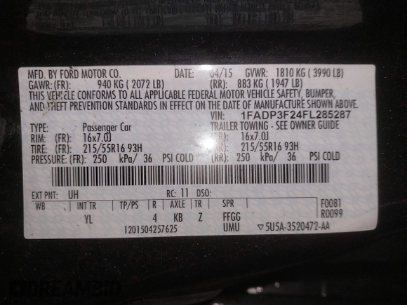 2015 Ford Focus SE with VIN 1FADP3F24FL285287, listed as a IAAI auction lot 41937687 with 130,460 mi miles. Bid and sale history available at carsss.com. Image 9.