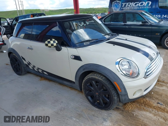 2007 MINI Hardtop with VIN WMWMF33557TL67653, listed as a IAAI auction lot 42581219 with 147,115 mi miles and . Bid and sale history available at DreamBid. Image 1.