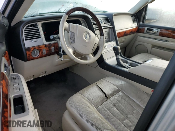 2003 Lincoln Navigator Luxury with VIN 5LMFU28R03LJ41143, listed as a Copart auction lot 49954945 with 79,339 mi miles and Salvage title. Bid and sale history available at DreamBid. Image 8.