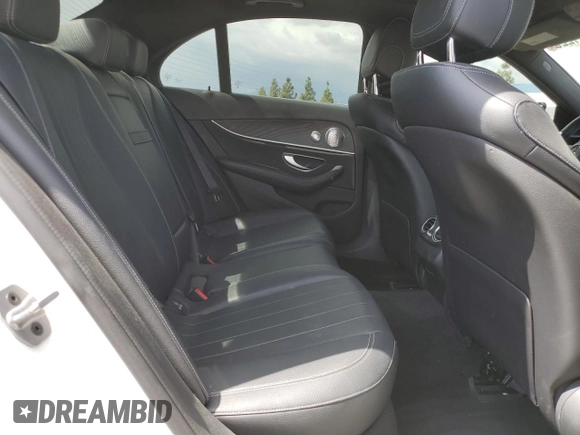 2019 Mercedes-Benz E 300 with VIN WDDZF4JB4KA568736, listed as a Copart auction lot 51931225 with 76,692 mi miles and Salvage title. Bid and sale history available at DreamBid. Image 10.