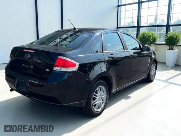 2008 Ford Focus SE with VIN 1FAHP35N28W24058, listed as a Copart auction lot 66020775 with 164,683 mi miles and Clean title. Bid and sale history available at DreamBid. Image 3.