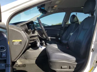2013 Hyundai Elantra GT w/Blue Int with VIN KMHD35LE8DU052810, listed as a Copart auction lot 72935104 with 101,211 mi miles and Salvage Title. Bid and sale history available at carsss.com. Image 7.