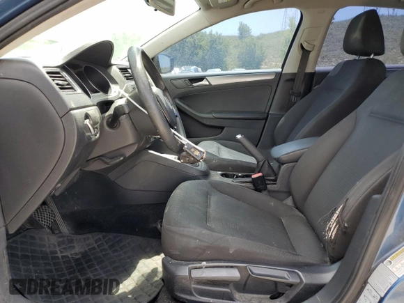 2015 Volkswagen Jetta SE with VIN 3VWD17AJ2FM240233, listed as a Copart auction lot 60833515 with 207,202 mi miles and Clean title. Bid and sale history available at DreamBid. Image 7.