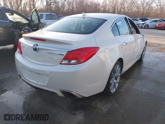 2013 Buick Regal GS with VIN 2G4GV5GV4D9161019, listed as a IAAI auction lot 41742212 with 133,722 mi miles. Bid and sale history available at carsss.com. Image 4.