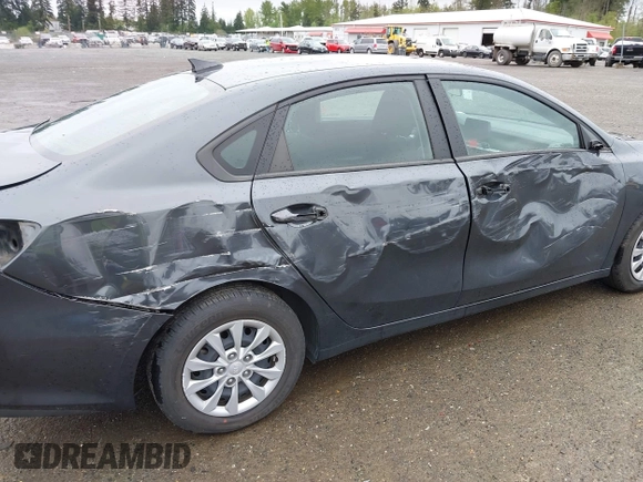 2021 Kia Forte LXS with VIN 3KPF24AD9ME267065, listed as a IAAI auction lot 42139392 with 85,763 mi miles. Bid and sale history available at carsss.com. Image 6.