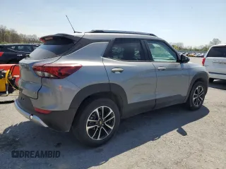 2024 Chevrolet TrailBlazer LT with VIN KL79MPSL0RB034188, listed as a Copart auction lot 53601795 with 30,469 mi miles and Salvage Title. Bid and sale history available at DreamBid. Image 3.