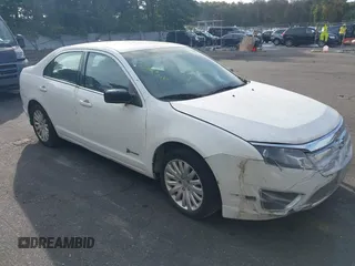2012 Ford Fusion Hybrid with VIN 3FADP0L31CR380494, listed as a IAAI auction lot 40411832 with 81,452 mi miles and . Bid and sale history available at DreamBid. Image 1.